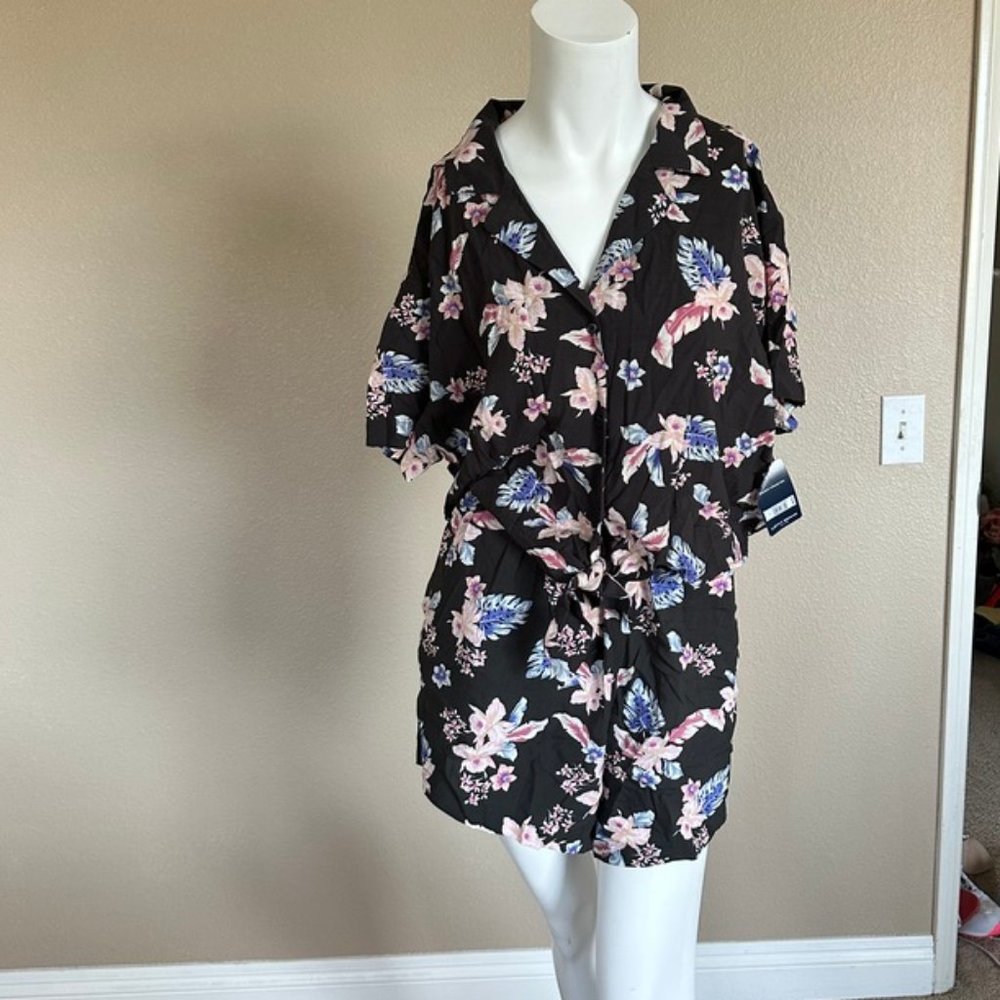 Lucky Brand Hawaiian Set